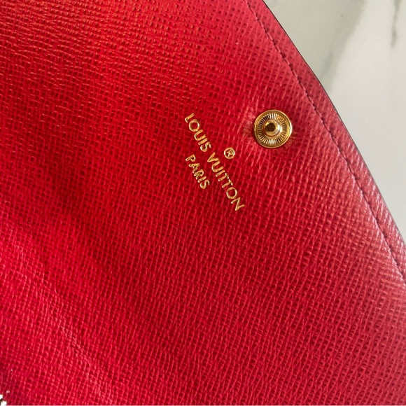 Emilie Louis Vuitton Wallet - Picture 8 of 10